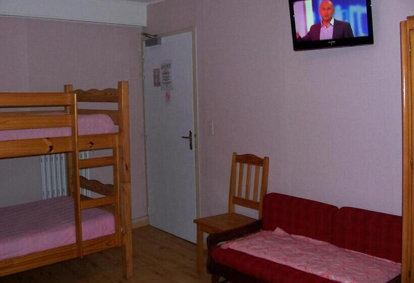 Семейный Номер, La Vieille Auberge