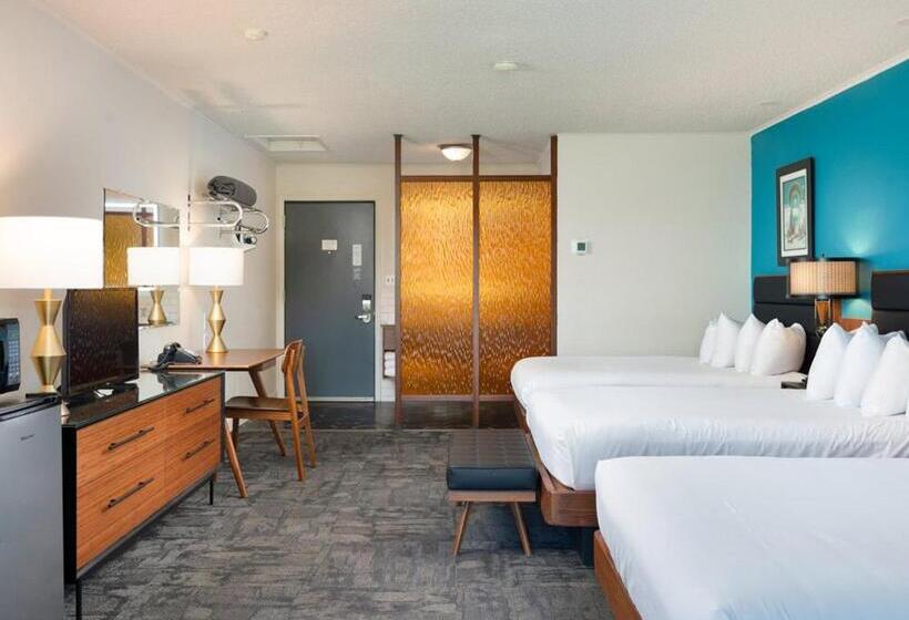 Трехместный Номер Deluxe, Sapphire Motel Midtown Bozeman