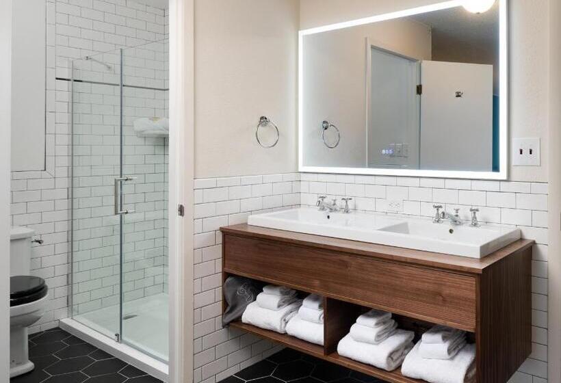 Трехместный Номер Классика, Sapphire Motel Midtown Bozeman