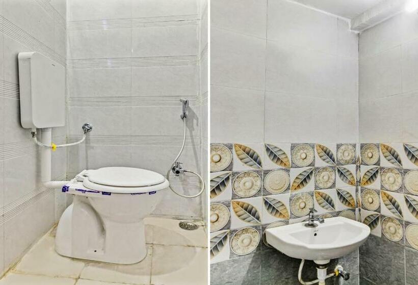 标准三人间, Spot On 62490 Shri Ganesh Guest House