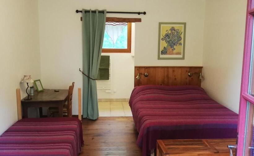 Номер Стандарт, Paysannerie Des Versanes   Chambres Et Gîte