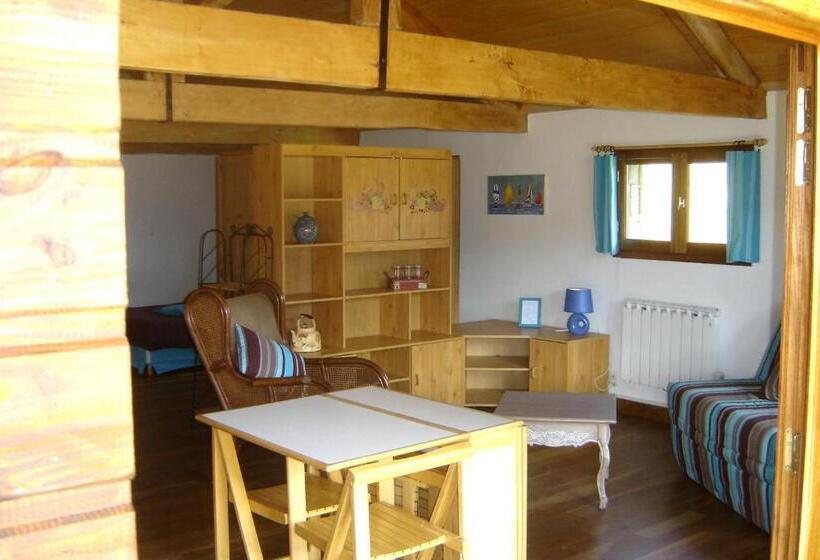 Студио Стандарт с Террасой, Paysannerie Des Versanes   Chambres Et Gîte