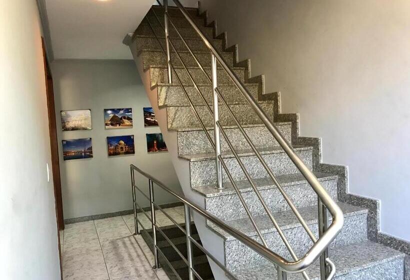 اتاق استاندارد سه نفره, Regi House Hostel