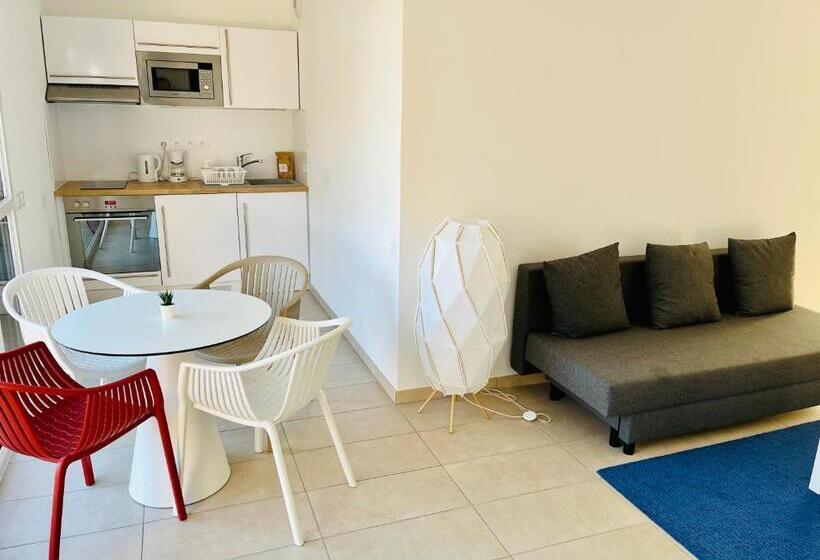 Апартаменты 1 Спальня, Les Patios De St Pierre