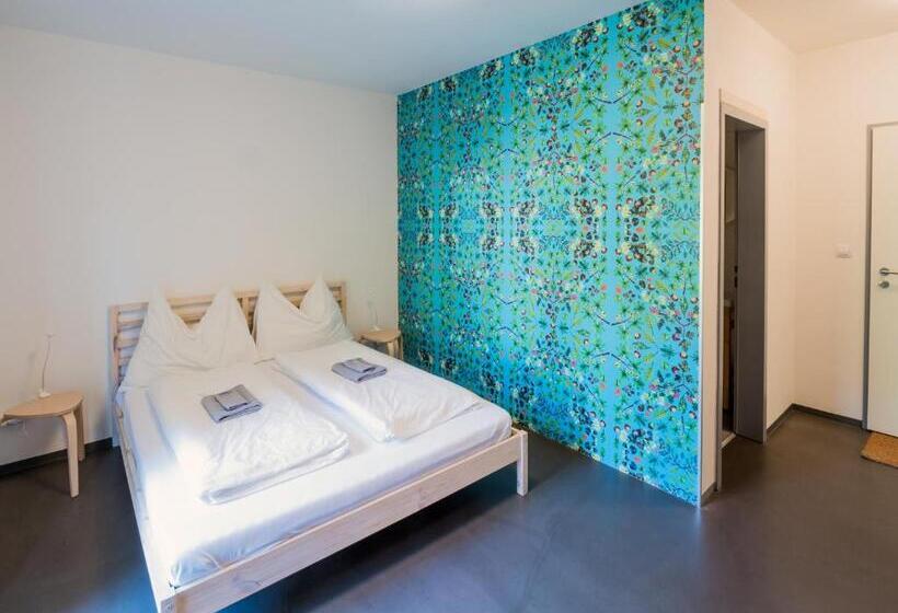 اتاق استاندارد, Hostel Zahrada Mikulov