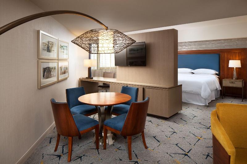 Президентский Люкс, Sheraton Gateway Los Angeles