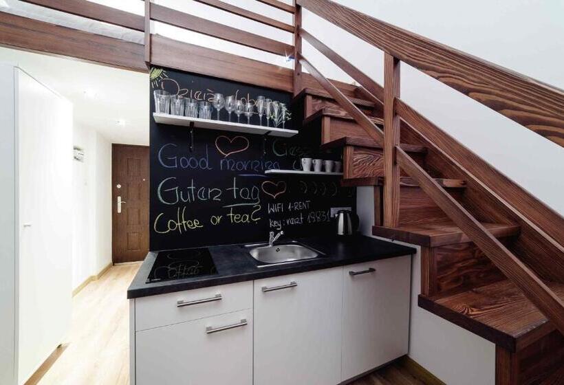 شقة غرفة واحدة, 2 Nights Apartments