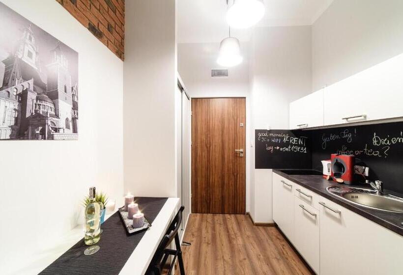 شقة غرفة نوم واحدة مزودة بشُرفة, 2 Nights Apartments