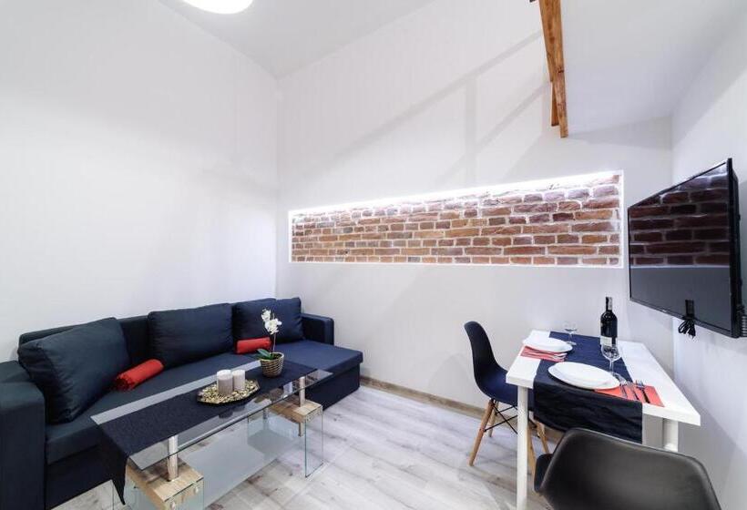 شقة غرفة واحدة, 2 Nights Apartments