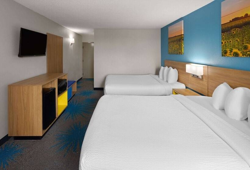 Standardzimmer 2 Doppelbetten, Days Inn & Suites By Wyndham Northwest Indianapolis
