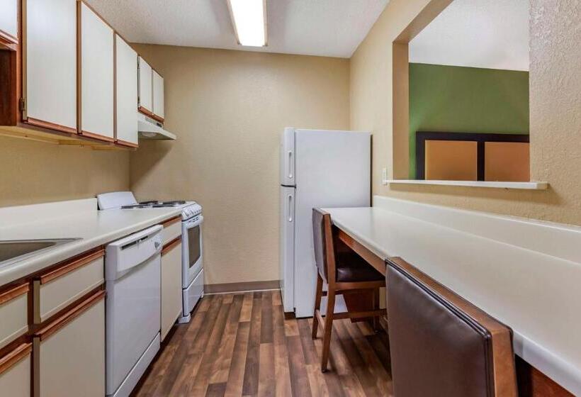 Студия Deluxe, Extended Stay America Suites  San Antonio  Colonnade  Medical