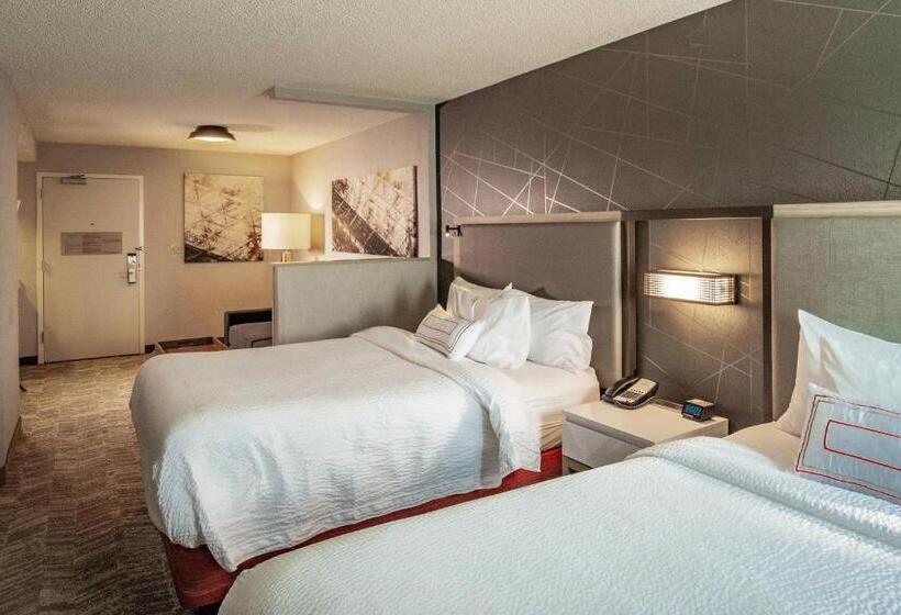 Люкс, Springhill Suites Anchorage Midtown
