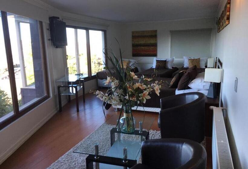 Family Suite, Hf