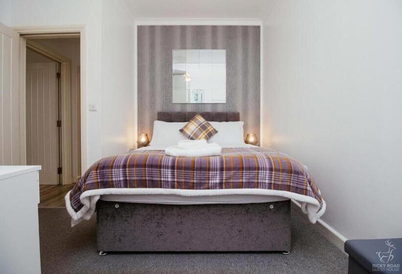 Апартаменты 2 Спальни, Ricky Road Guest House   Wizard Studio Room Available To Book Now