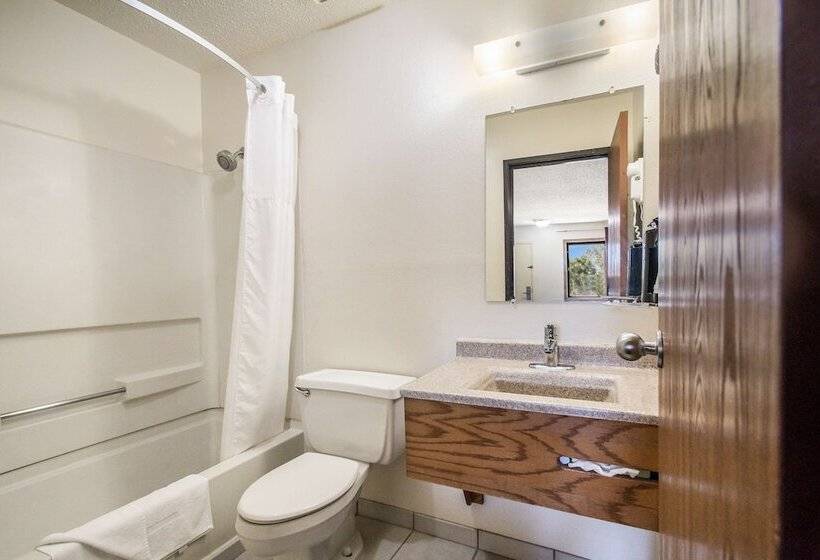 Номер Стандарт 2 Двуспальные Кровати, Americas Best Value Inn & Suites Harrisonville