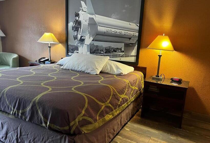 Номер Стандарт Кровать Кинг Адаптированный для Инвалидов, Super 8 By Wyndham Houston West Katy