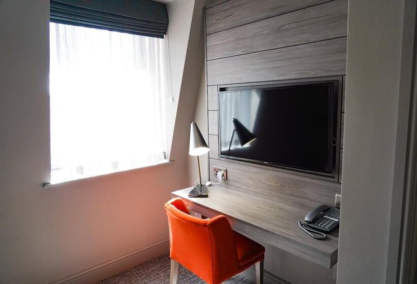 Номер Deluxe, Great North