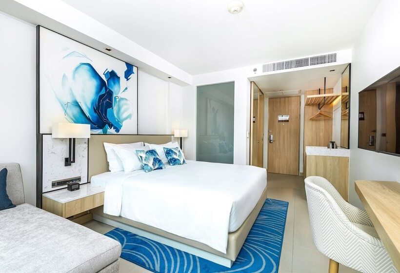 Номер Стандарт Двуспальная Кровать, Hilton Garden Inn Phuket, Thailand