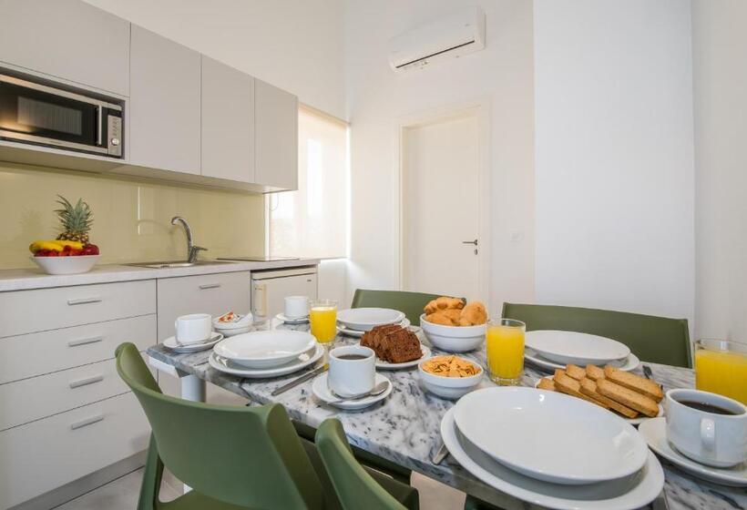 Апартаменты Superior 1 Спальня, Lotus Hotel Apartments