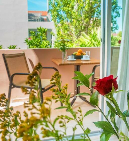 Апартаменты Дюплекс 1 Спальня, Lotus Hotel Apartments