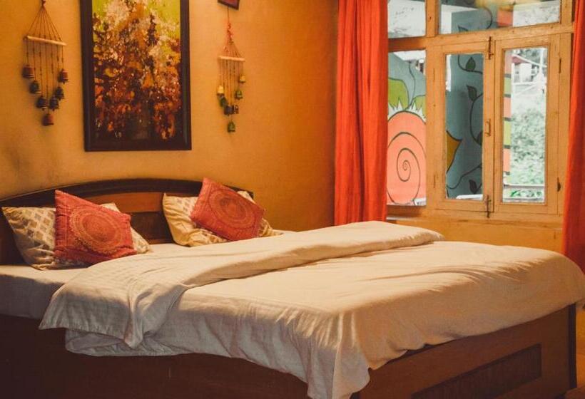 Номер Superior Кровать Кинг, Himtrekstays,mcleodganj
