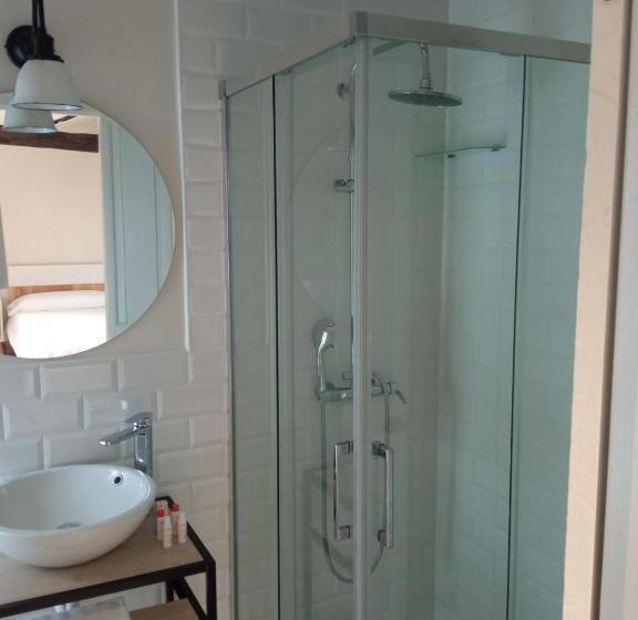 家庭间, Hostal Lierganes Fluviarium Rooms