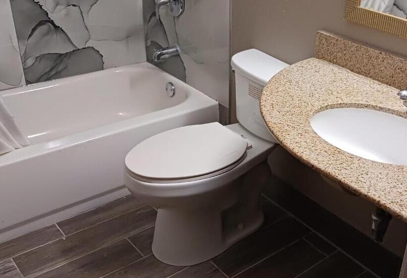 Номер Deluxe Кровать Кинг, Red Roof Inn Huntsville, Al
