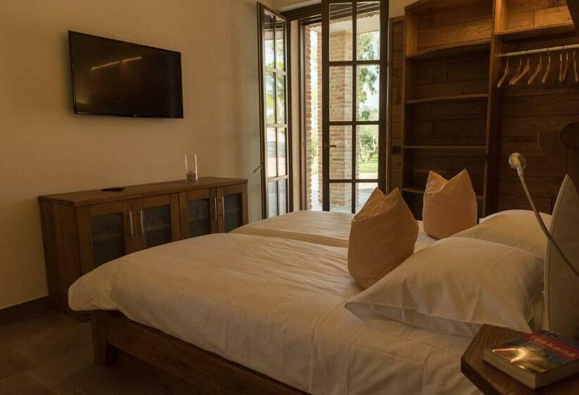 套房带泳池景, Terra Antica   Resort, Winery & Spa