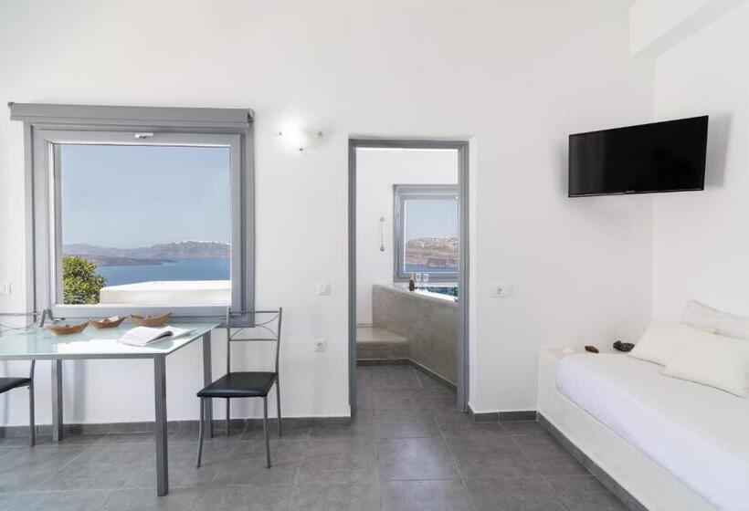 سوییت لوکس, Pancratium Villas & Suites