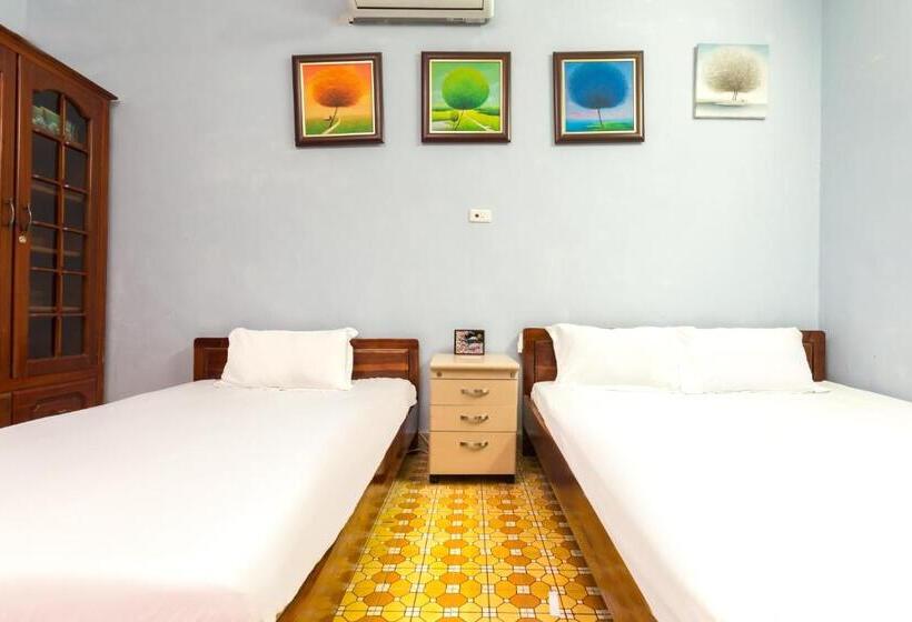 اتاق استاندارد سه نفره, Chikoo Homestay Spot On