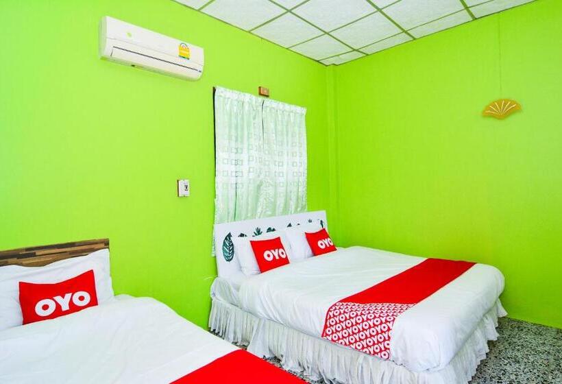 Номер Стандарт, Pattaraporn Hotel By Oyo Rooms