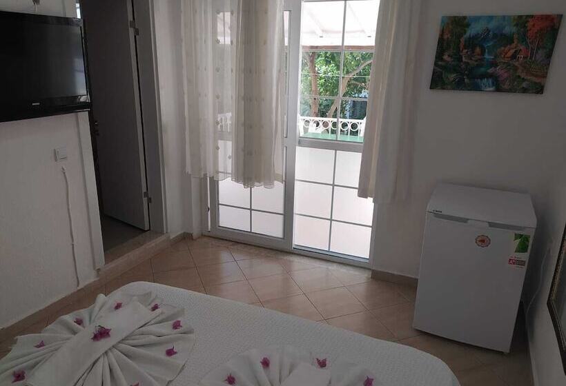 Номер Стандарт с Террасой, Bucak Apart Hotel Göcek & Beach