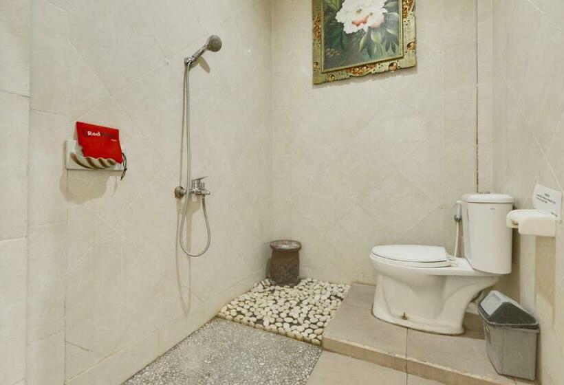 Номер Deluxe, Reddoorz Near Stadion Kompyang Sujana Bali