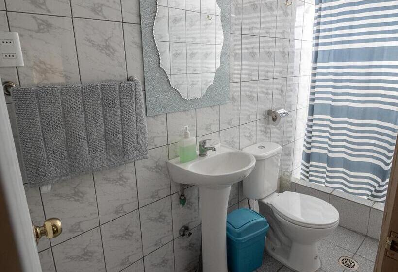 Номер Стандарт Трехместный, Hostal Beatriz Taltal