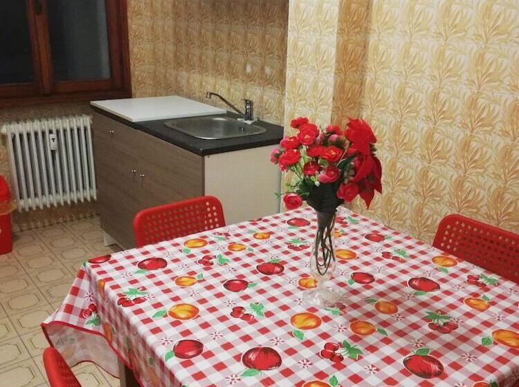اتاق استاندارد یک تخته با سرویس بهداشتی مشترک, Venice Star House