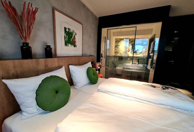 标准间, Koncept Hotel International