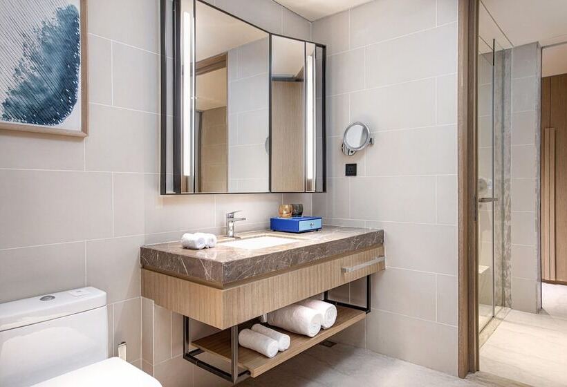 바다 전망 스위트, Four Points By Sheraton Wuchuan, Loong Bay