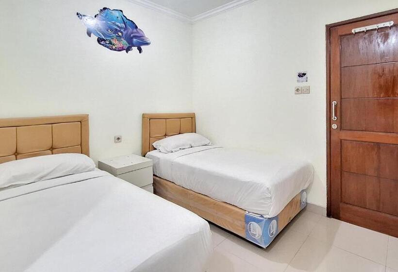 Номер Стандарт, Papa Kana Farm Mitra Reddoorz At Pacet Mojokerto