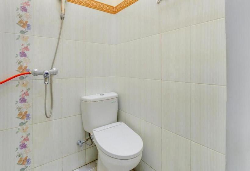 Номер Economy, Orange Inn Redpartner Madiun
