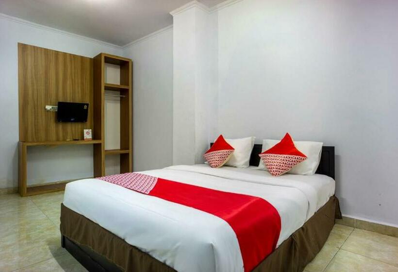 חדר סטנדרט, Wisma Permata Makassar Redpartner