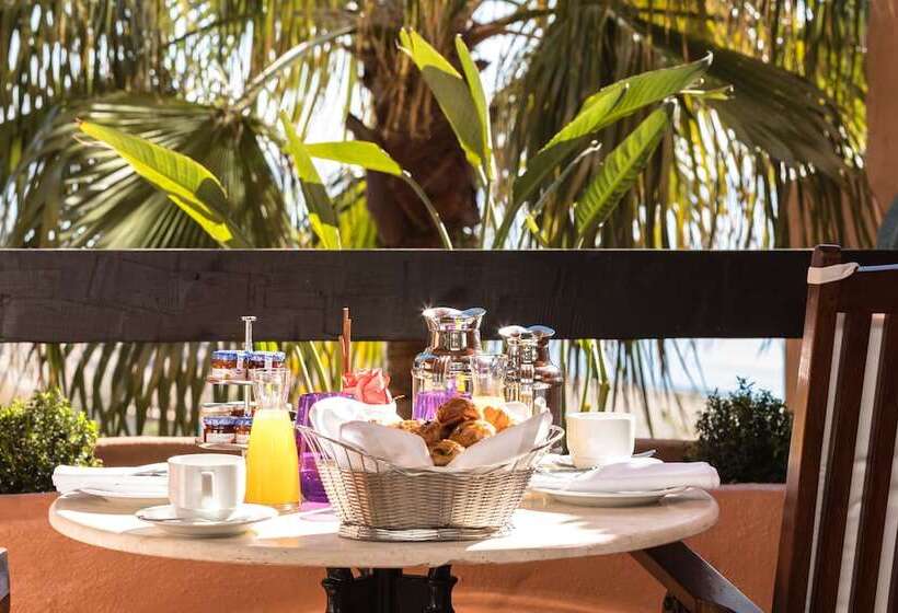 デラックスルーム, Kempinski Hotel Bahía Beach Resort & Spa