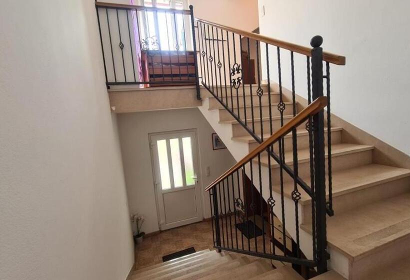 침실 2개 아파트, Apartments Baškovic