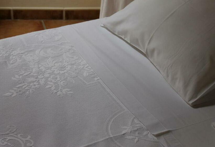 Номер Стандарт, Hostal Rural Luna Y Lunaposada