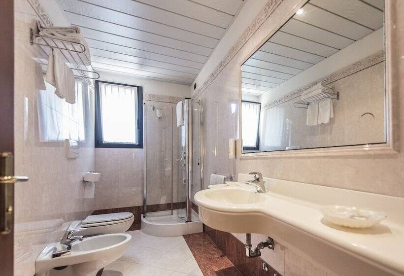 Номер Комфорт, Admiral Hotel Villa Erme