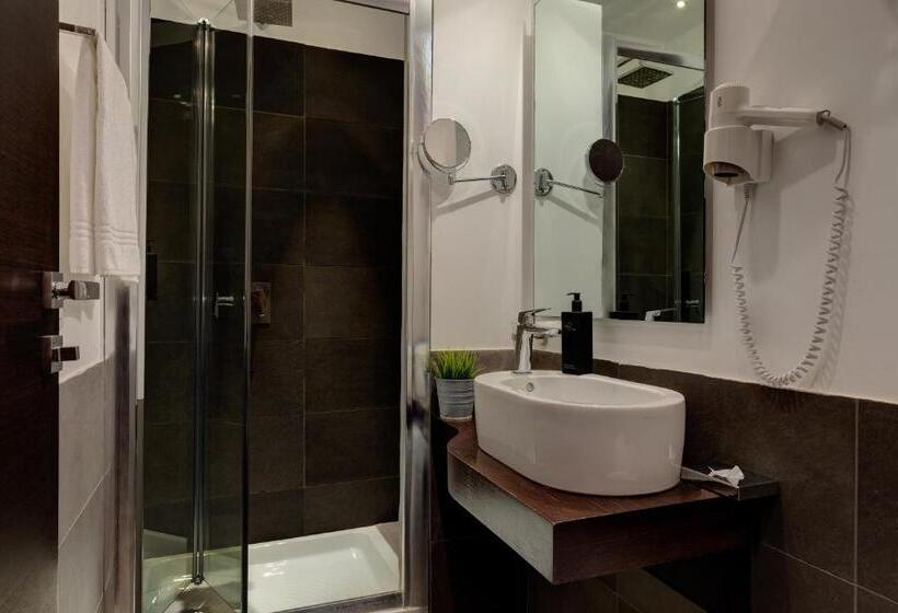 Номер Стандарт, Rinascimento   Gruppo Trevi Hotels