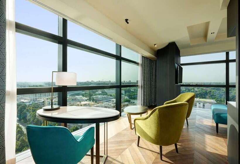 Executive Room King Size Bed, Hilton Rome Eur La Lama