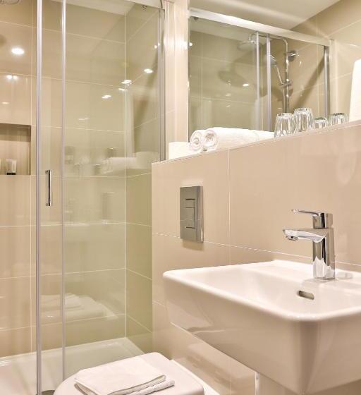 Трехместный Президентский, Park Avenue J Hotel London Hyde Park