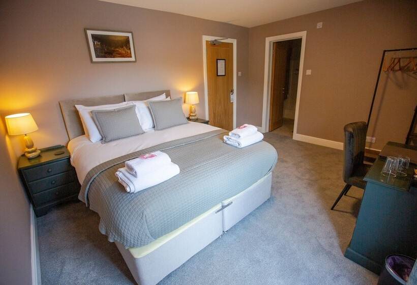 Номер Стандарт, Woodfalls Inn