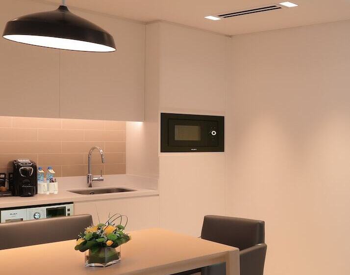 Студия Deluxe, Millennium Executive Apartments Mont Rose