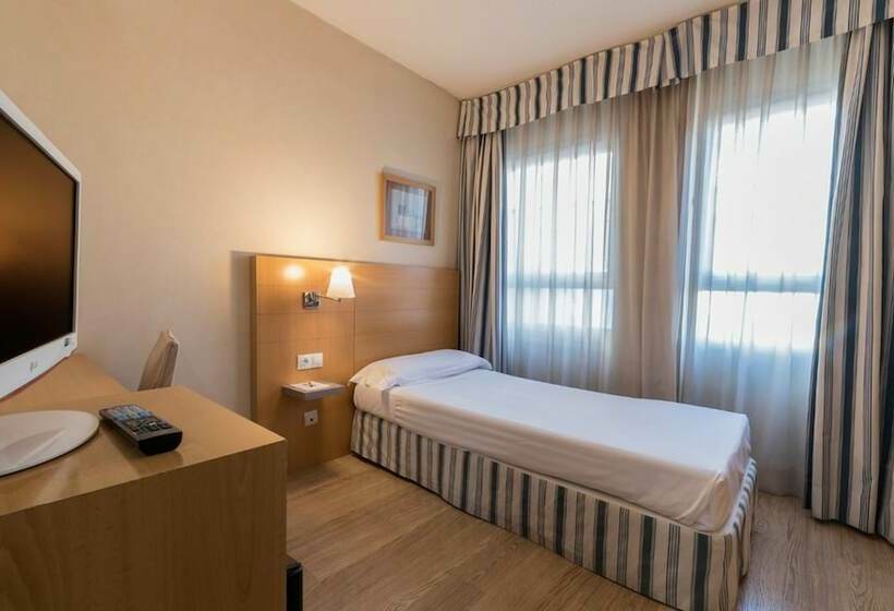 Habitación Estándar, Infanta Mercedes